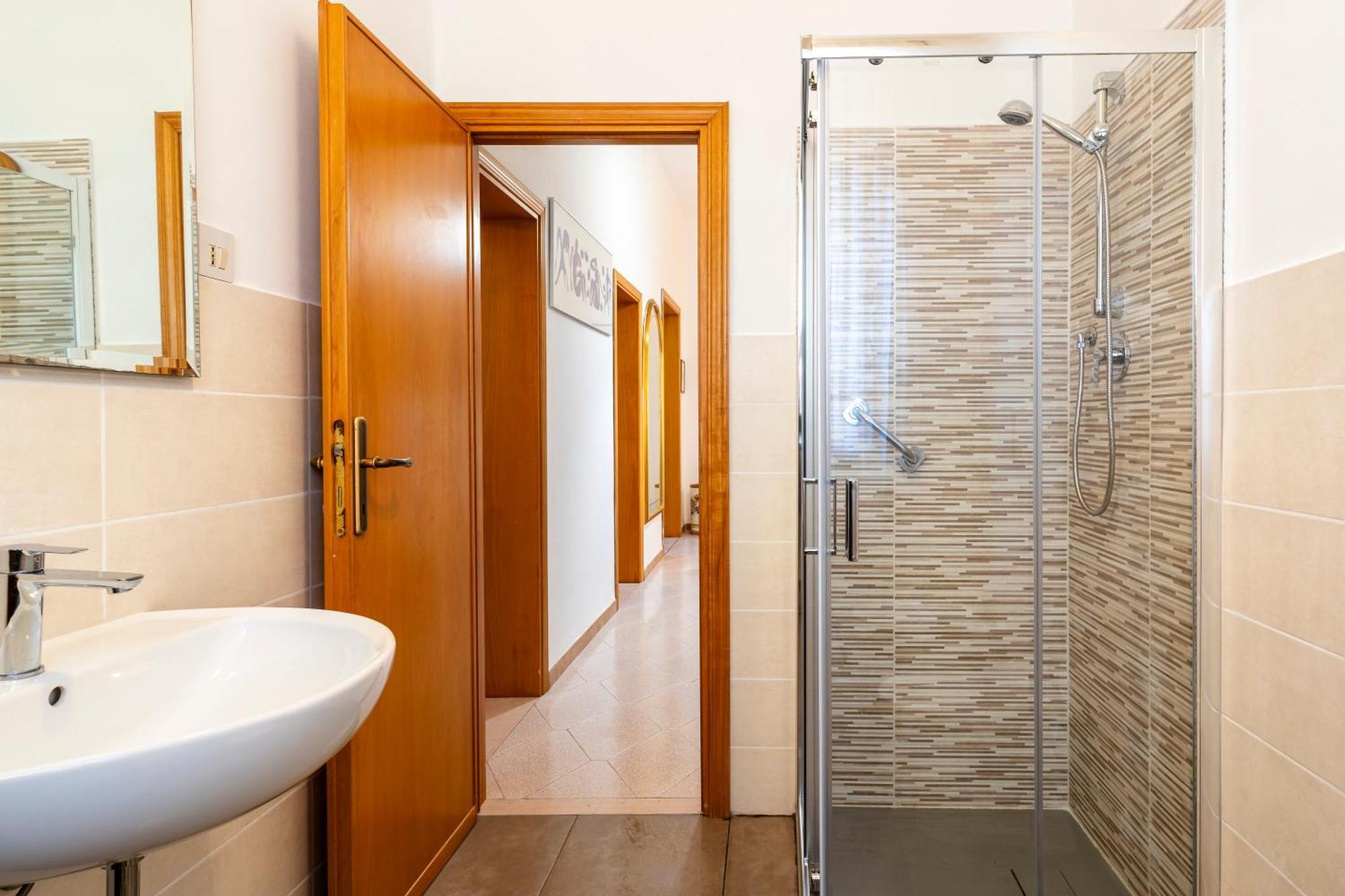 ליבורנו Marradi Apartment With Balcony מראה חיצוני תמונה